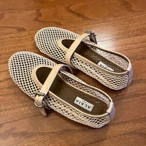 Alaia mesh ballet flats